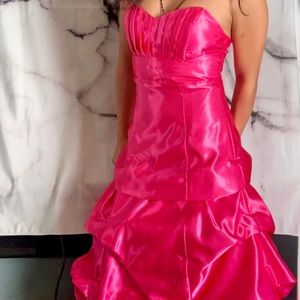 Beautiful Satin Pink Prom/Bridesmaid Dress